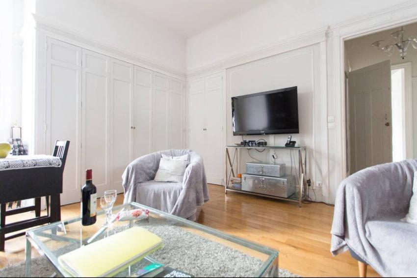 Home Sweet Home Claridge 1Bedroom Paris Exterior photo